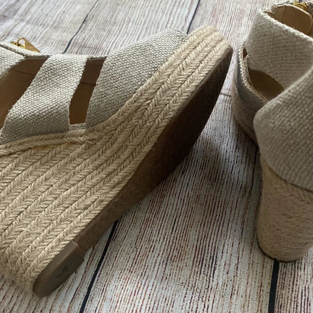 Michael Kors sandals/8